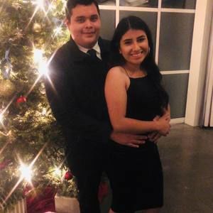 Meet your Posher, Lupita